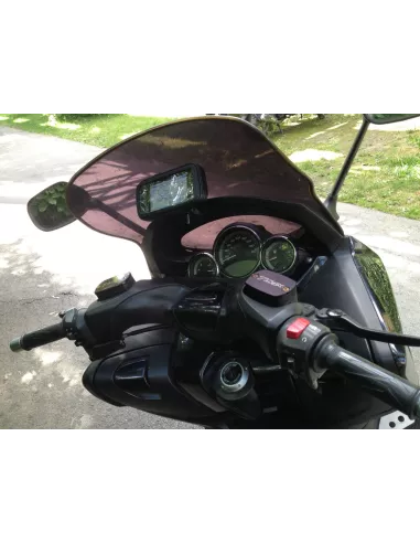 Universal smartphone holder for motorcycles, bicycles, mountain bikes on handlebars...