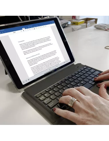 iPad 10.2 Classic - Shockproof Case + QWERTY Smart Keyboard...